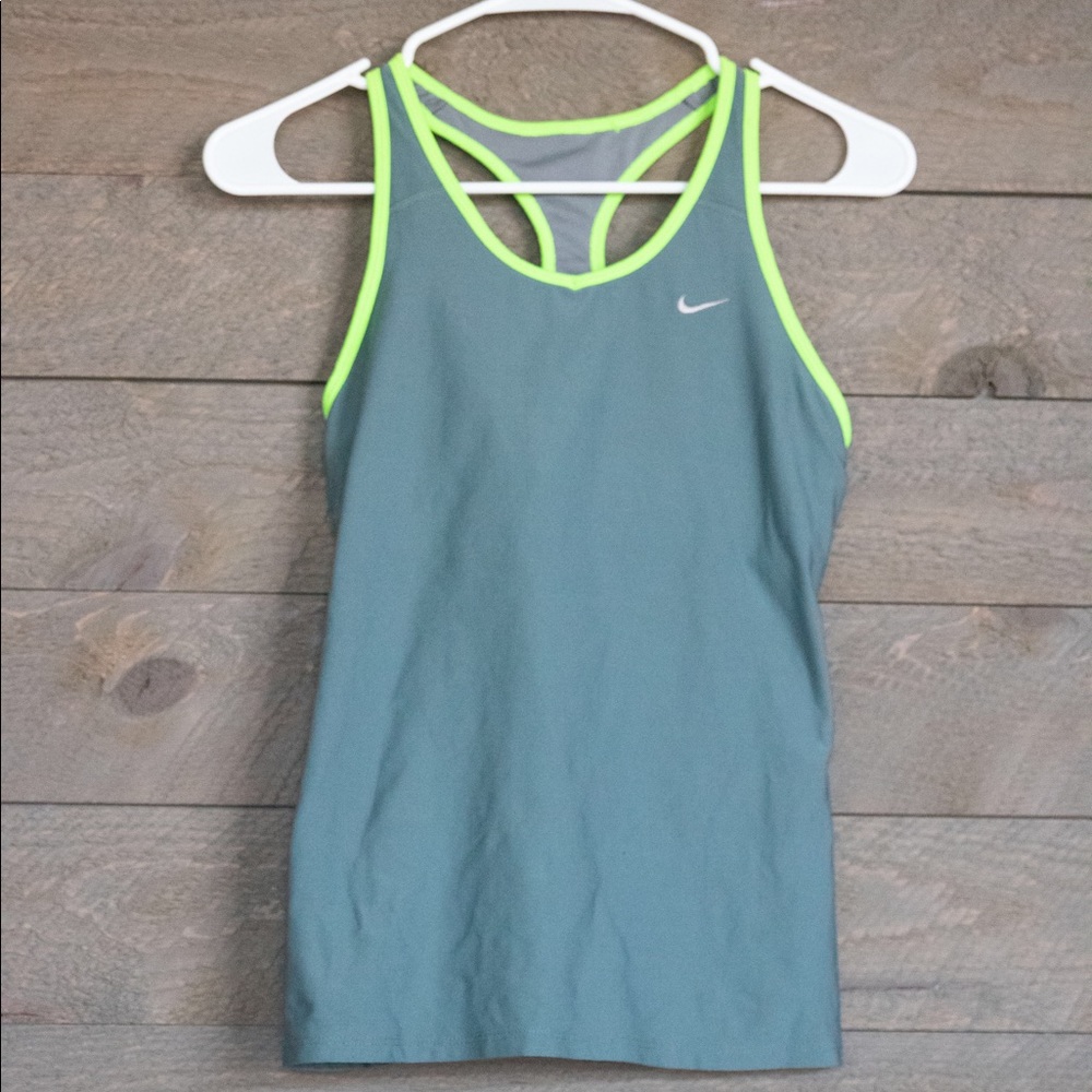 Nike dri-fit bra tank